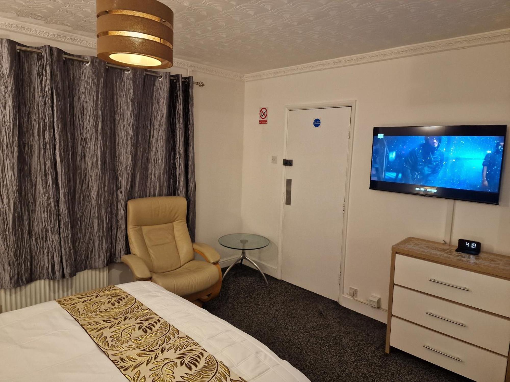 Steyn Guest Lodge High Wycombe Esterno foto